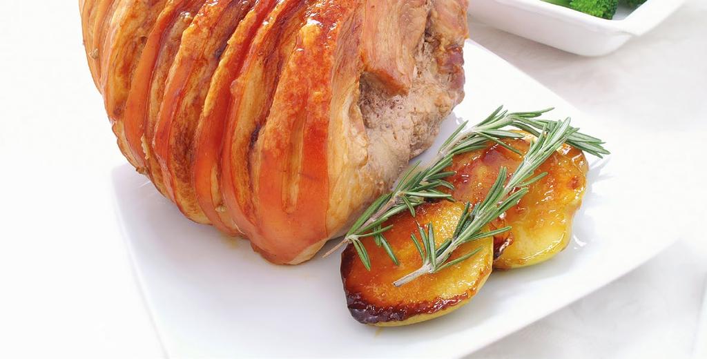 Terrine Tűzálló edényben, sütőbe rakott vízfürdőben készített (nem tésztakéregbe töltött) tálpástétom; készülhet szárnyasból, halból, vadból, májból.