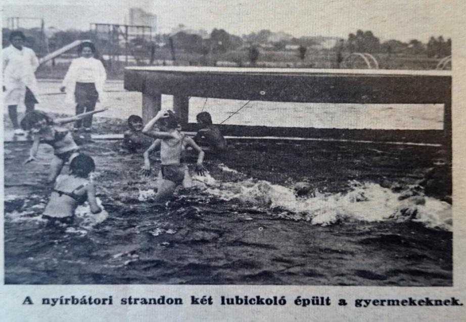 A nyírbátori strand építésére 1974-ben került sor a városi tanács pénzeszközei segítségével.