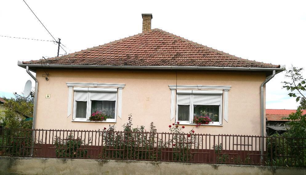 között jellemző családi