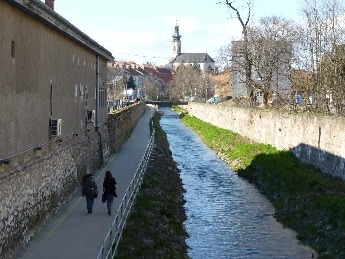 ami a beláthatatlanabb kanyarokban balesetveszélyes lehet.