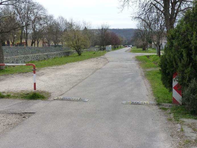 Az észak déli kerékpárút délnyugati részén az alábbi kerékpáros létesítmények