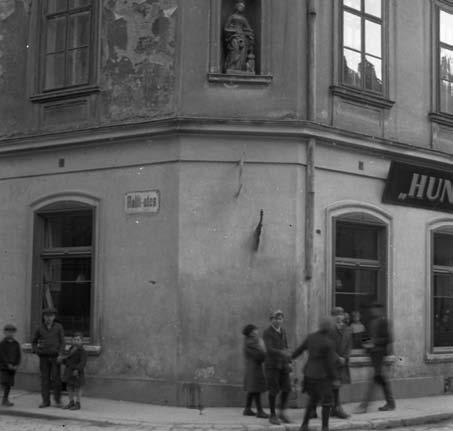 című vitairatában is megjelent 1916-ban.