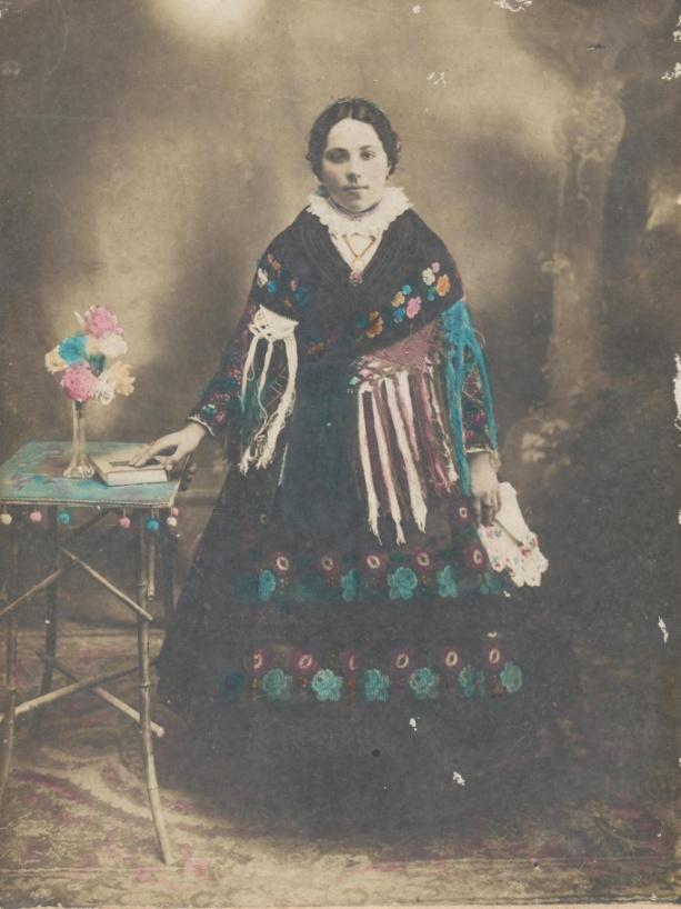5. Nagylány.