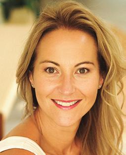 Dani Stevens (Test) Dani őszintén hisz abban, hogy a dolgokat kicsiben érdemes elkezdeni, de nagyban kell megálmodni.