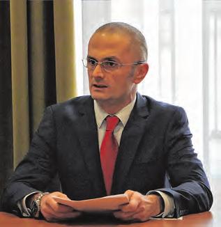 A bizottság és a rendőrség elsősorban az önkormányzatokkal, a közútkezelőkkel, a közbiztonság és közrend fenntartásában érdekelt egyéb szervezetekkel - egyesületekkel, például a polgárőr