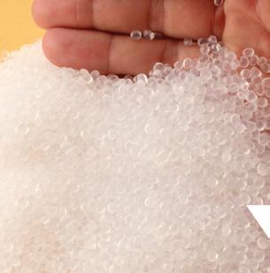 TÁROLÁS ÉS ANYAGKEZELÉS ÉLELMISZERIPARI FELHASZNÁLÁS A granulátum 25 kg-os LDPE zsákokban kerül kiszerelésre.