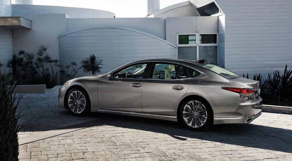 LEXUS LS 500 ÉS LS 500h HIVATALOS MÁRKAKERESKEDÉS: LEXUS BUDA 1112 Budapest, Budaörsi út 185 195. Telefon: +36 1 2 482 482 www.lexusbuda.hu MÁRKASZERVIZEK LEXUS KOVÁCS 2200 Monor 4-es főút, 35.