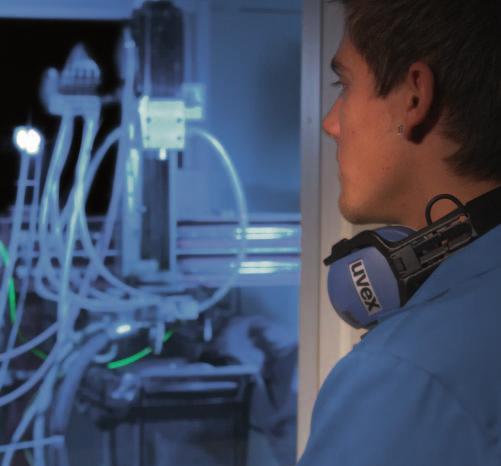 üzemeinkben történik, ahol a legújabb technológiákat egyesítjük az innováció erejével és