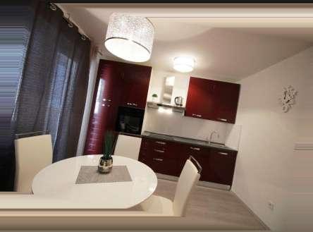 évi árak PRIKO 4 fős Dátum Kedvezményes ár (EUR) Apartman/7 éj 06.
