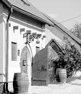 Szeretettel várjuk kedves vevôinket H-P: 8-17-ig, Szo: 8-12-ig.