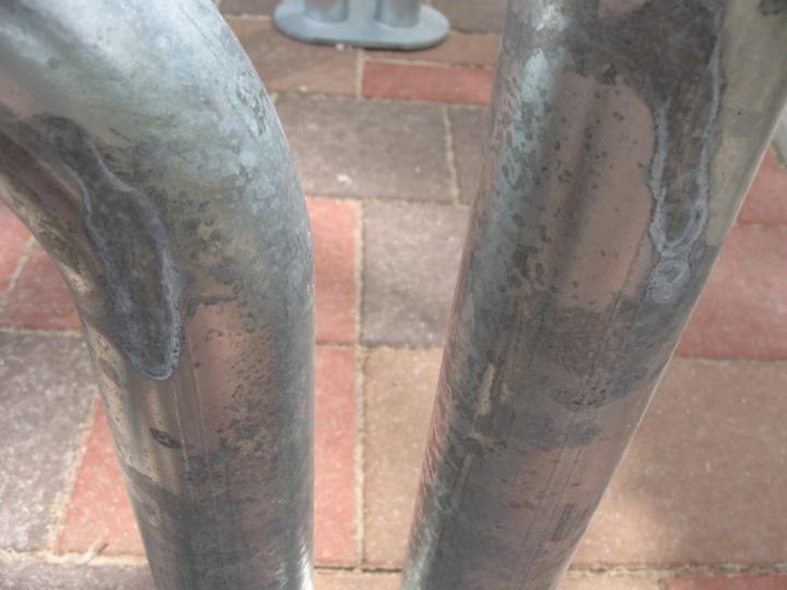 [3] Stassenbrücken sind jetzt feuerverzinkbar, Neue Forschungsergebnisse machen den Weg frei, Feuerverzinken 03/2014, Institut Feuerverzinken GmbH, Düsseldorf.