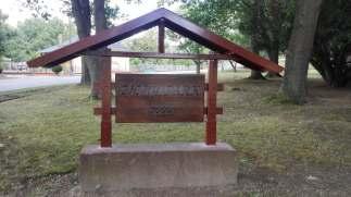 83 Ugyanitt jó példa a park