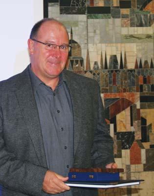 került. Dr. Szolnoki János 2011. év Pest megyei állatorvosának laudációja Dr. Szolnoki János 1962-ben született orvos családban.