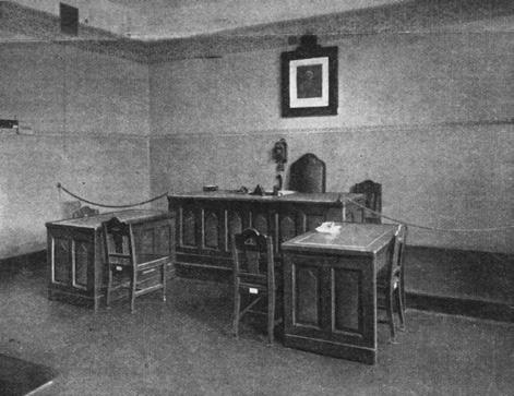 Mahunka Imre császári és királyi udvari bútorgyáros és a Mahunka-cég története 12. Mahunka Imre levélpapírja (részlet) Budapest, Iparművészeti Múzeum, Adattár, 267/1925 11.