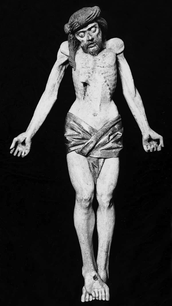 A garamszentbenedeki Úrkoporsó Praesanctificatorum és az adoratio crucis után a feszületet és/vagy a nagycsütörtökön felszentelt ostyát szimbolikusan eltemették.