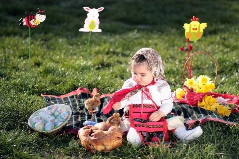 A bölcsődés kisgyermek a nap legnagyobb részét társakkal, gyermekek számára kialakított környezetben tölti.