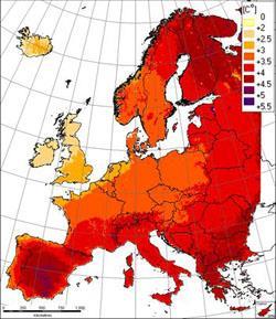 Az éves átlaghőmérséklet előrejelzett változásai Európában, 2071-2100 Átlaghőmérséklet Az ábra az IPCC SRES scenario A2 alapján készült: a jelzett klímahatásokat 2071-2100-ra