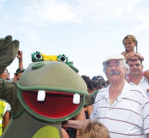 PROGRAMOK 44 45 BALATON Balatonalmádi L Wesselényi-strand előtt 3 8. XV. Almádi Borfesztivál. Zamatos borok, kitűnő zenék sokasága.