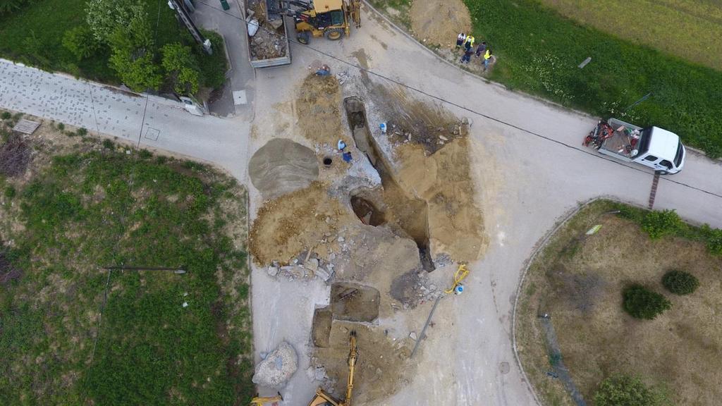 Egy körforgalom teljes megsemmisülése Szolgáltató Helyszín Leírás Érd és Térsége Víziközmű Kft.