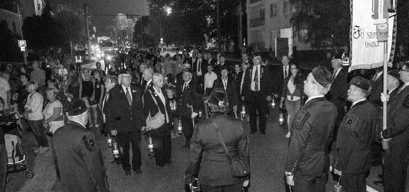 Uzsai Bányaüzem műszakvezetője. Buchelt Barnabás a MOL. Nyrt Délmagyarországi Kutatás-Termelés Algyő Kutatás-Termelés műszakfelelőse. Csurgó Gergely a MECSEKÉRC Környezetvédelmi Zrt.