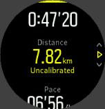 3.22. Sebesség és távolság kalibrálása Suunto 3 Fitness órája a beépített gyorsulásmérőnek köszönhetően a futással és gyaloglással kapcsolatos sebesség és távolság mérésére is alkalmas.
