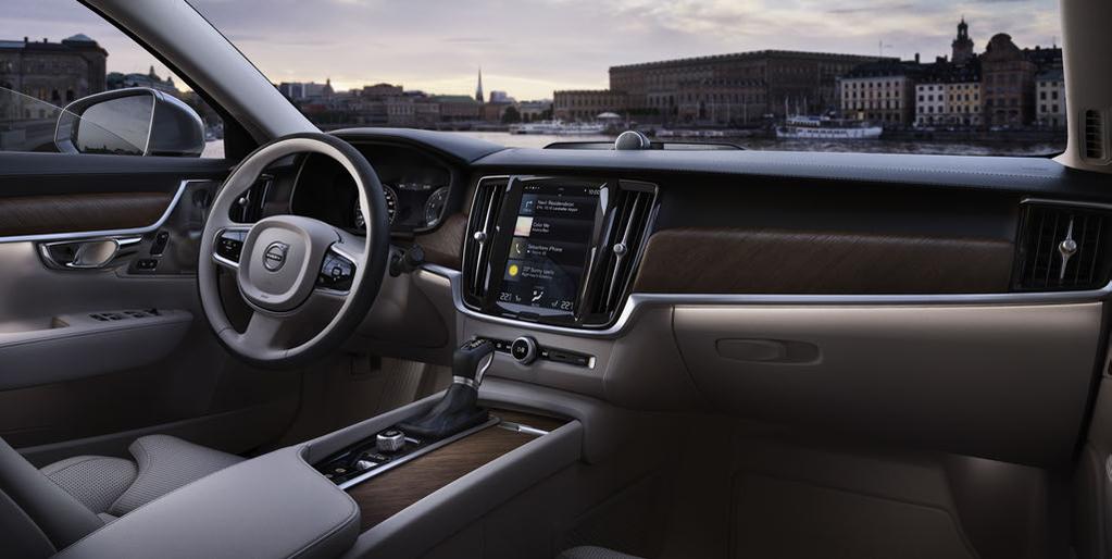 VOLVO S90 11 VOLVO S90 Művészet és kreativitás ahol az elegancia és a technológia összeér.