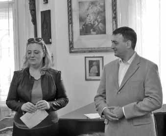 május-június a borító tervezőjének, a kötet műszaki szerkesztőjének és fotográfusának s mindazoknak, akik