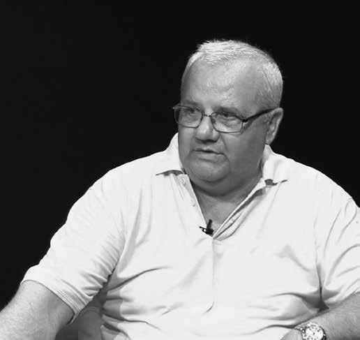Már értem, miért gondolták Önről, hogy építő pap Igen. Isten és a szülők segítségével hitelből felépült egy csodálatos iskola Gödön. Már 160 tanulónk van nem is szeretnénk többet.