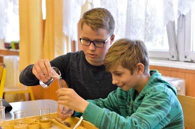 interjú 2018. á pr i l i s 5 migránspártinak tűnjön.