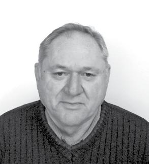 TÁRSaSÁGi HÍREk Dr. Ujvárosi Miklós Emlékérem 2015. évi kitüntetettje GYULAI BALÁZS Egyetemi tanulmányait 1972-ben kezdte a Keszthelyi Agrártudományi Egyetem, agrárkémikus agrármérnöki szakán.