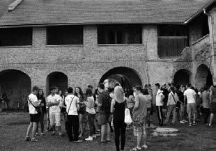 38 39 soraiba, ezért újraindíthatták tevékenységüket. 2014. október végén a csoport törökmezői kiránduláson vett részt.
