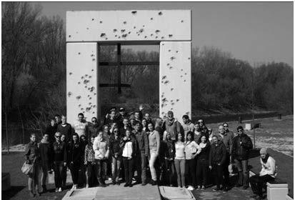 56 57 Napján. A Rákóczi fejedelem születésének évfordulóján, illetve az első világháború hőseinek tiszteletére rendezett megemlékezéseken szintén részt vett csoportjuk.