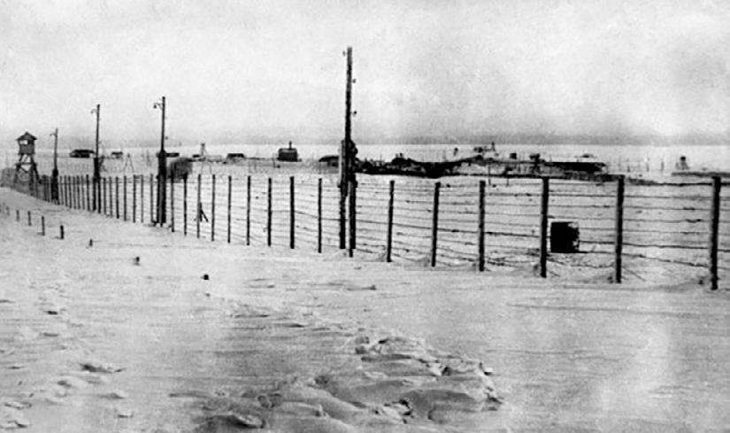 október 4. szerda 17.00 október 1. vasárnap 17.00 Film A hallgatás kényszere Emlékek nélkül, mert hallgatni kötelező Puszt Tibor filmje a Gulág jelenségről Pesthidegkúton és Solymáron járunk.