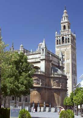 Megérkezésünk után bemegyünk Katalónia fővárosába és kezdjük a városnézést ebben a sokarcú világvárosban, ahol Gaudi és kortársai egyéni színezettel látták el ezt a vonzó művészeti kavalkádot.