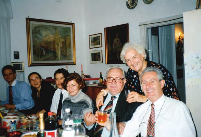 SZELLEMTÖRTÉNET Szabó Ferenc SJ Szőnyi Zsuzsával és a vendégekkel a Triznyakocsmában. 256 de nagy érdeme, hogy Dalos Patrikkal lefordították az Újszövetséget. Én most is azt használom.
