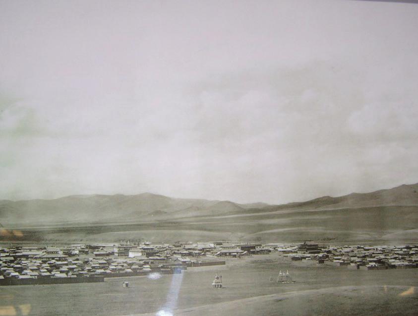 160 Teleki Krisztina Internetes hivatkozások http://www.mongolinternet.com/famous/sainnoyonhannamnansuren.htm (2016.03.01.) http://mongoliantemples.org/index.php/en/component/domm/2028?