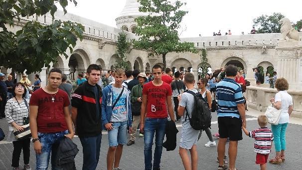 szeptember 1-n este indult útnak