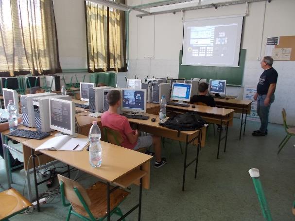 Ötödik tanítási napon, ciklusokat programoztak. Ezen a napon programoztak belső megmunkálást.
