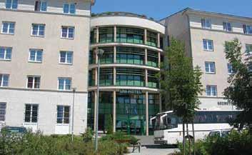1, 2 és 3 ágyas, jól felszerelt szobákkal várják vendégeiket. Uni-Hotel Miskolc-Egyetemváros, +36 46 560 250 www.uni-hotel.
