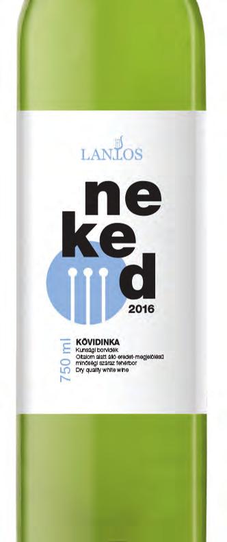 A gyümölcsösség, könnyedség és enyhe fűszeresség, fás jegyek kiválóan