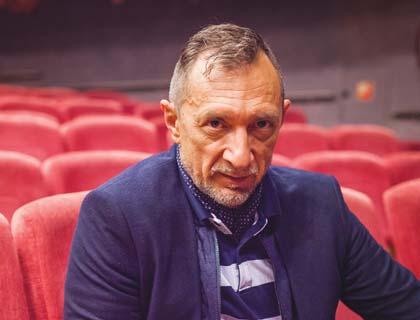 2017. 1318. SZÁM XXVI. ÉVFOLYAM/39. tartalom 25 ÉVES A PESTI EST Szept.