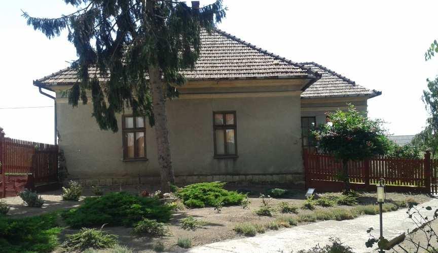 század eleje szakrális építészetét őrzi.