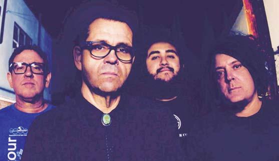 vegyes Palya Bea (Fotó: Emmer László) Sör és Fű, BobaKrome A Sör és Fű akár egy stoner rock alakulatot is takarhatna, akik kőbányai próbatermükben péntekenként éjszakába nyúló jammelésekre