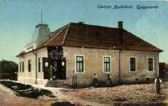 Gyógyfürdő pavilon 2000
