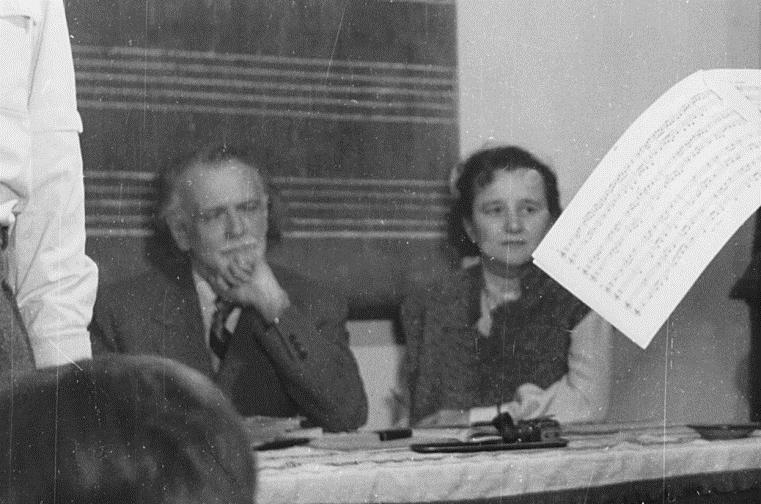 Az összegyűjtött anyag Psalmus Humanus Ének Zenei Általános Iskola Kecskemét, 1950. címmel, könyv formájában is megjelent 2000-ben, az iskola megalapításának 50.