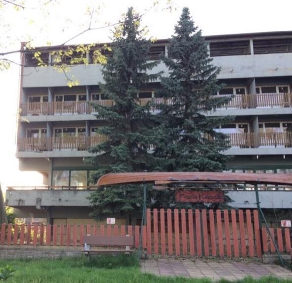Felső szintjei szerkezetig visszabontva Luxus apartmanok átépítés alatt
