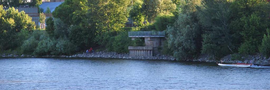 Bartók Béla úti villamos kocsiszín, vagy a Kelenföldi pályaudvar