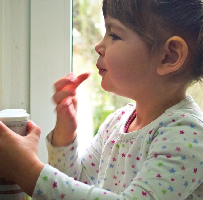 Tálcán végezhető gyakorlatok 33 Öntögetés 34 Töltögetés szivaccsal 35 Pecázás Egyéb ötletek Érzékelés