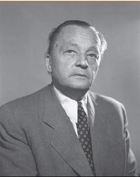1950. november 23-án Molnár Erik igazságügy-miniszter feljegyzést készít feletteseinek így Nagy Imrének, az MDP Központi Vezetősége Adminisztratív Osztálya vezetőjének is
