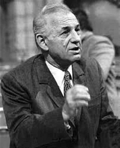 , 1950 szeptemberében az Igazságügyi Minisztérium a késedelmesen vagy egyáltalán nem teljesítő kulákok elleni bírósági eljárások egységes szigorítását